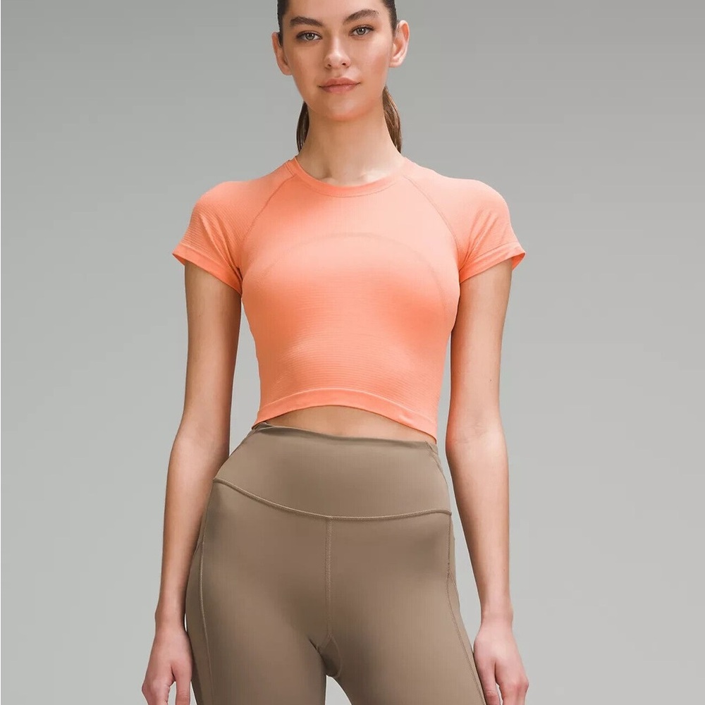 Lululemon Swiftly Tech Cropped Short Sleeve 2.0